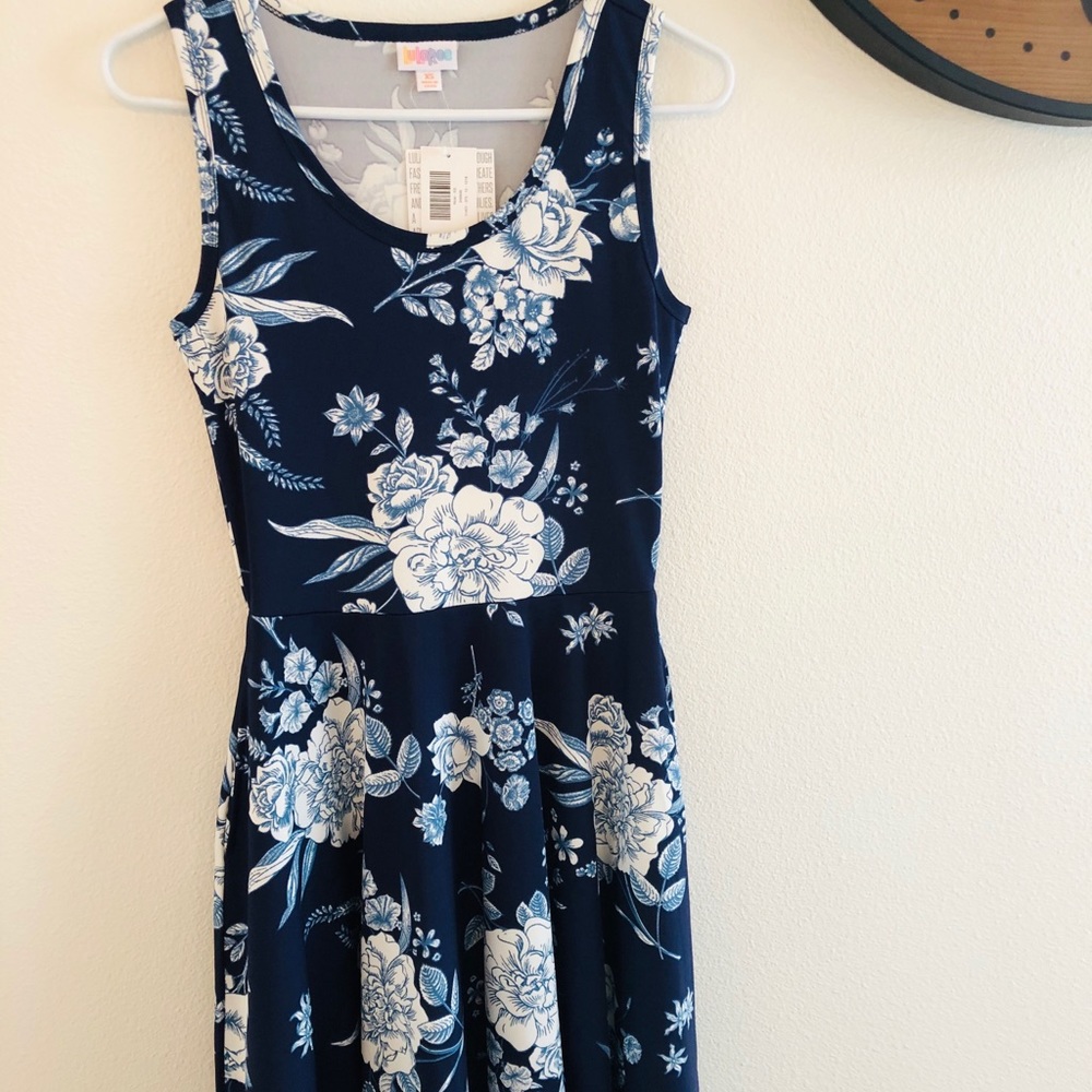 XS Floral Lularoe Nicki Dress